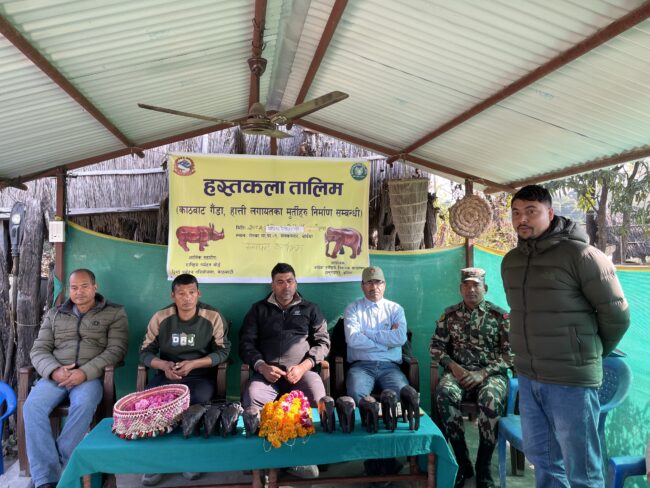 गेरुवामा संचालन भएकाे हस्तकला निर्माण तालिम समापन